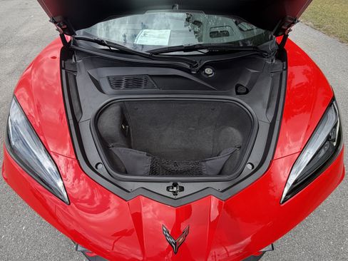 Used 2025 Chevrolet Corvette Stingray Preferred Conv w/ Z51 Performance Package RWD image 10