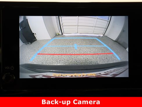 Used 2023 Toyota Corolla LE image 19