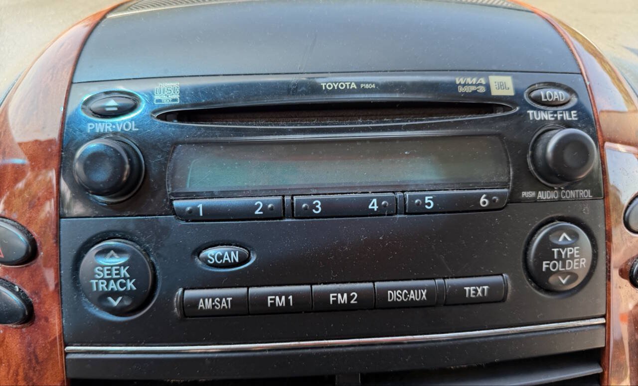 Used 2006 Toyota Sienna XLE FWD image 36
