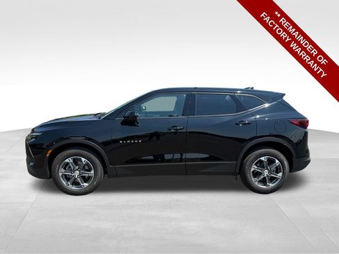 Used 2025 Chevrolet Blazer LT w/ Driver Confidence Package AWD/4WD image 2