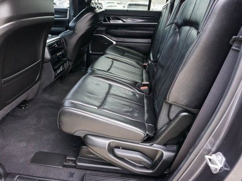 Used 2023 Jeep Wagoneer 2WD w/ Convenience Group I image 10