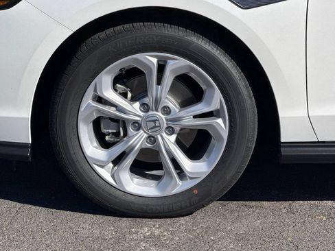 New 2026 Honda Accord LX image 31