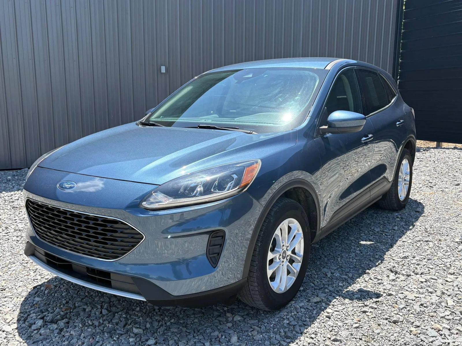 Used 2020 Ford Escape SE AWD/4WD image 1