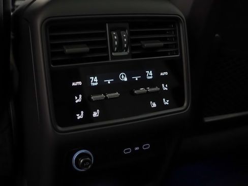 New 2026 Porsche Cayenne S image 20