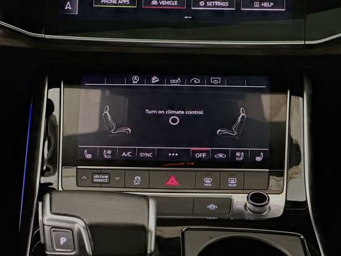 Used 2020 Audi Q8 Premium Plus w/ Premium Plus Package AWD/4WD image 13