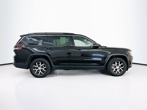 Used 2024 Jeep Grand Cherokee L Limited w/ Luxury Tech Group II image 10