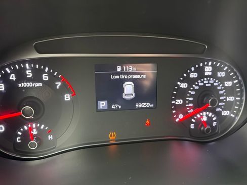 Certified 2021 Kia Soul LX image 18