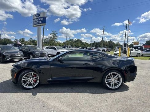 Used 2022 Chevrolet Camaro LT w/ RS Package image 12