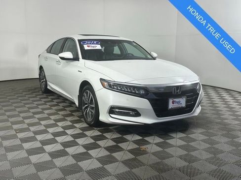 Certified 2018 Honda Accord Touring image 1