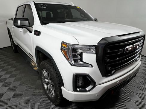 Used 2021 GMC Sierra 1500 AT4 w/ AT4 Premium Package image 3