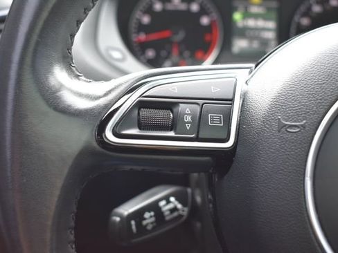 Used 2018 Audi Q3 2.0T Premium Plus w/ Premium Plus Package AWD/4WD image 20
