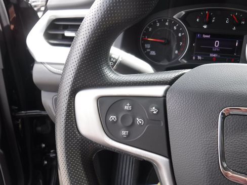 Used 2022 GMC Acadia SLE FWD image 19