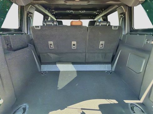 Used 2023 Ford Bronco Outer Banks w/ Sasquatch Package AWD/4WD image 28