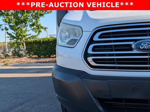Used 2015 Ford Transit 250 148 Medium Roof RWD image 9
