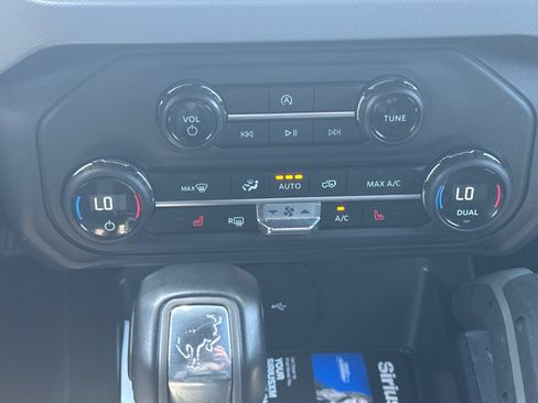 Used 2023 Ford Bronco Big Bend AWD/4WD image 28