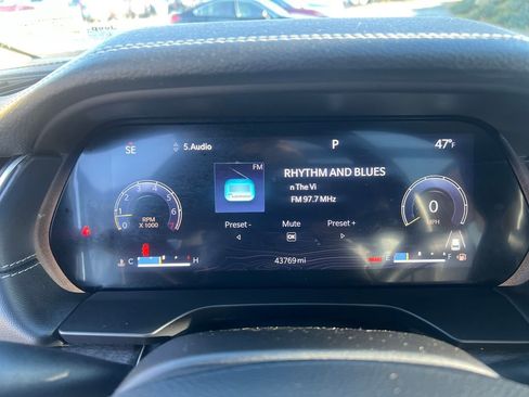 Used 2022 Jeep Grand Cherokee L Limited image 16