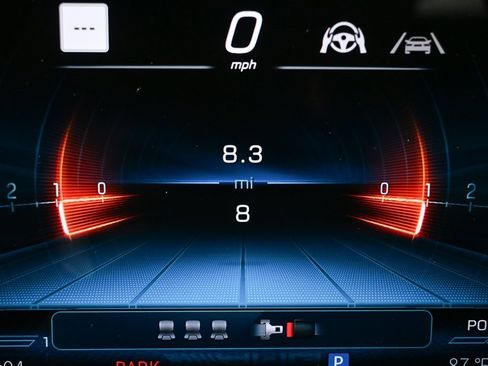 New 2026 Mercedes-Benz GLC 43 AMG 4MATIC Coupe image 12