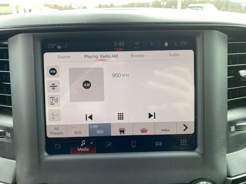 Used 2023 RAM 1500 Big Horn image 24