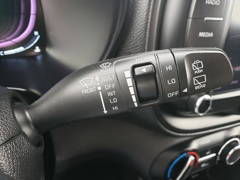 Certified 2023 Kia Soul LX w/ LX Technology Package FWD image 26