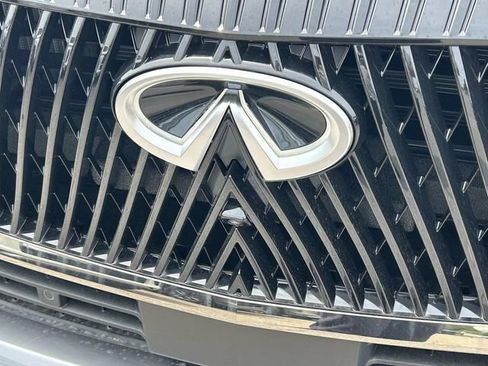 New 2026 INFINITI QX80 Autograph w/ Premium Cargo Package AWD/4WD image 11
