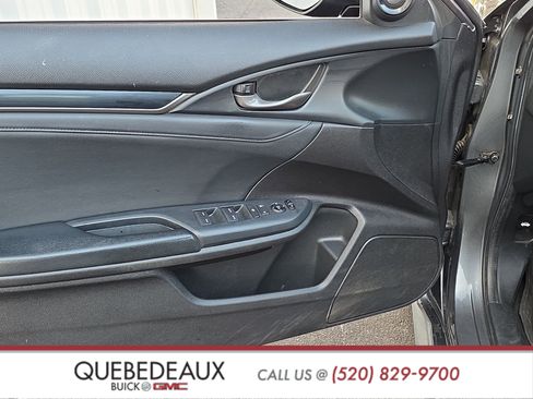 Used 2021 Honda Civic Sport Touring image 9