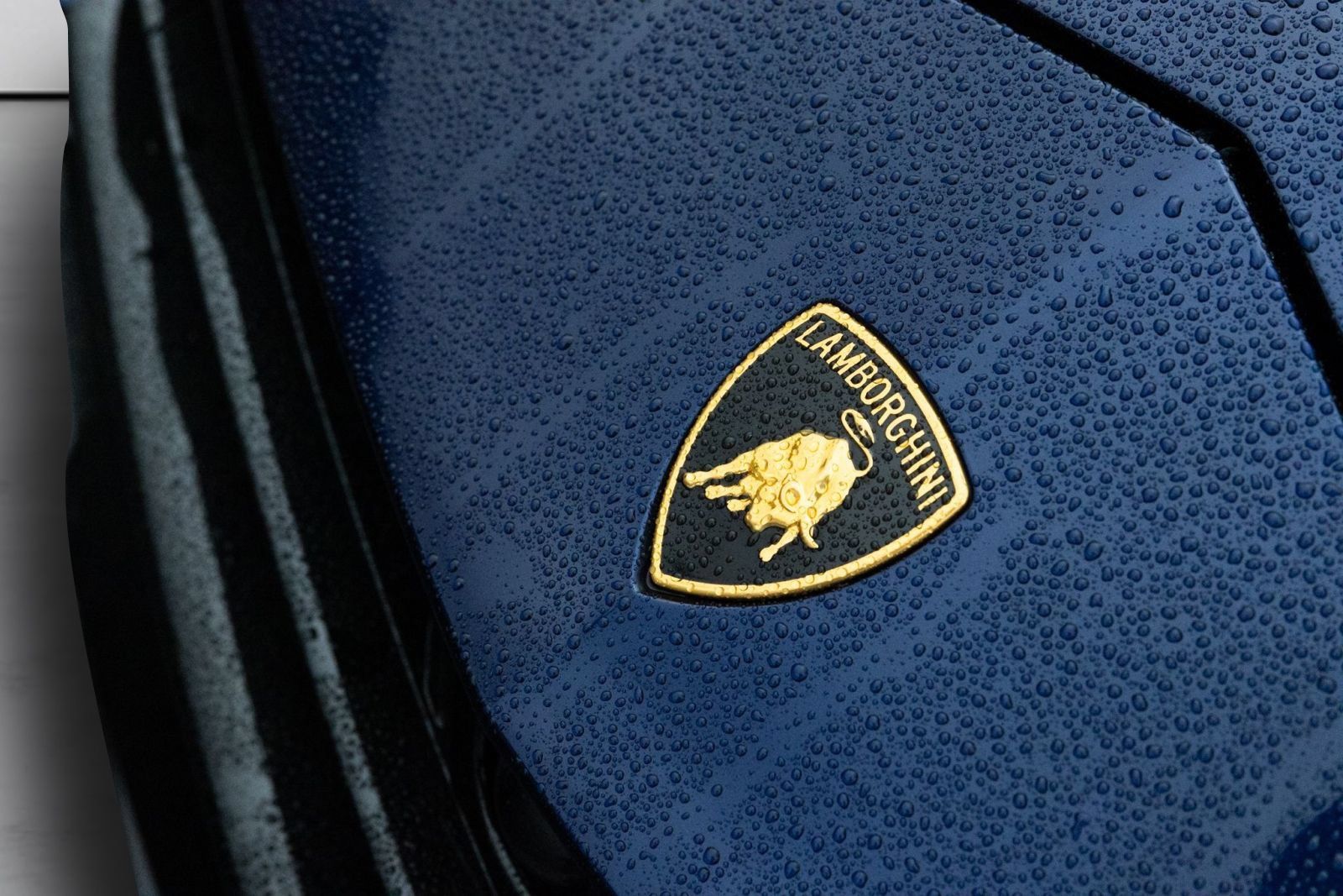 Used 2024 Lamborghini Urus Performante AWD/4WD image 27