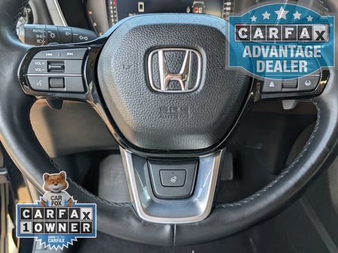 Used 2025 Honda Pilot Elite image 5