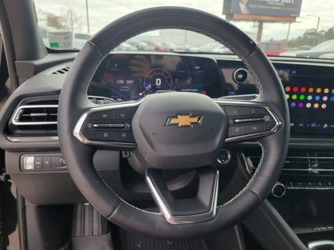 Used 2025 Chevrolet Traverse High Country w/ LPO, Floor Liner Package image 13