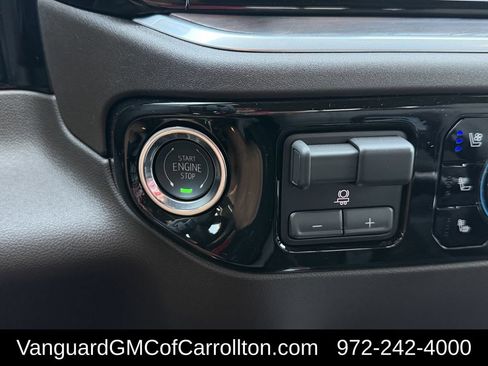 New 2026 GMC Sierra 1500 SLT AWD/4WD image 18