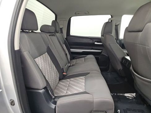 Used 2018 Toyota Tundra SR5 w/ TRD Off Road Package image 31