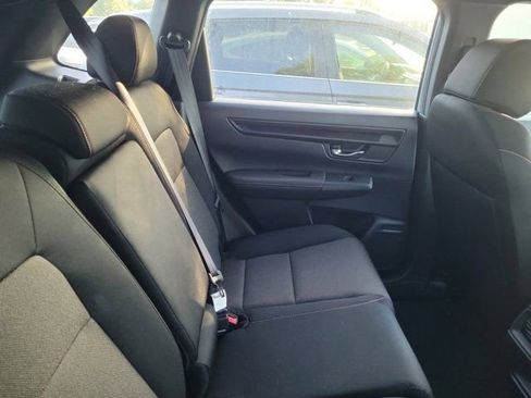 Used 2025 Honda CR-V Sport image 4