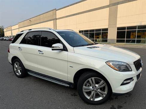 Used 2012 Mercedes-Benz ML 350 BlueTEC 4MATIC image 15