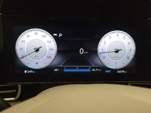 Used 2023 Hyundai Elantra SEL w/ Convenience Package FWD image 23