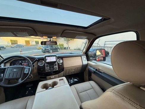 Used 2015 Ford F350 Lariat w/ Lariat Ultimate Package AWD/4WD image 31
