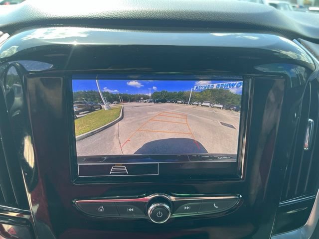Used 2023 Chevrolet Traverse LT FWD image 23