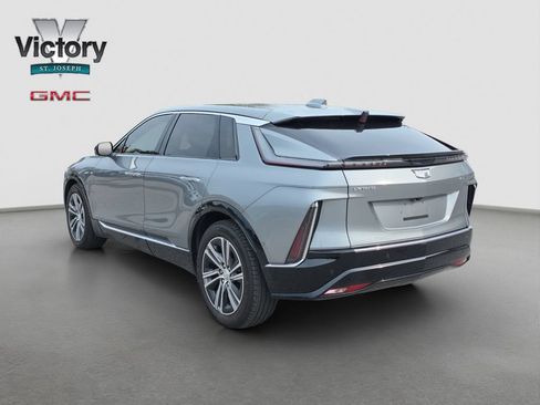 Used 2024 Cadillac Lyriq Luxury RWD image 15
