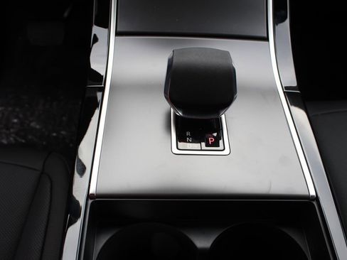 New 2026 Land Rover Range Rover Evoque S AWD/4WD image 13