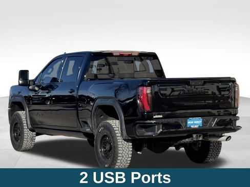 Used 2025 GMC Sierra 2500 AT4X image 37