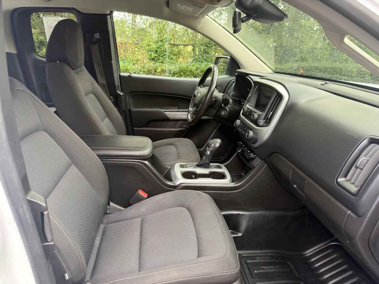 Used 2022 Chevrolet Colorado LT w/ Fleet Safety Package AWD/4WD image 15