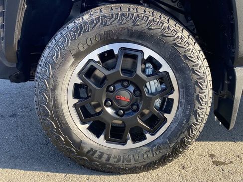 New 2026 Toyota Tacoma SR5 image 10