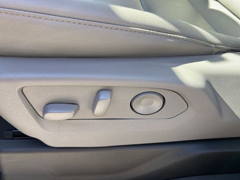 New 2026 GMC Sierra 1500 SLT w/ SLT Premium Package image 11