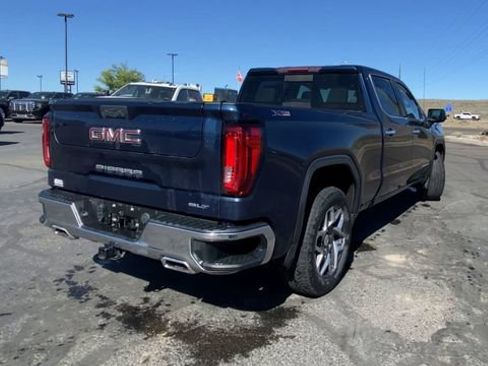 Used 2023 GMC Sierra 1500 SLT w/ SLT Convenience Package AWD/4WD image 8