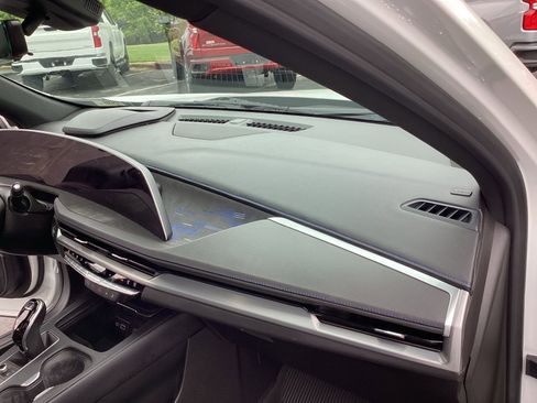 Used 2024 Cadillac XT4 Sport w/ Technology Package AWD/4WD image 17