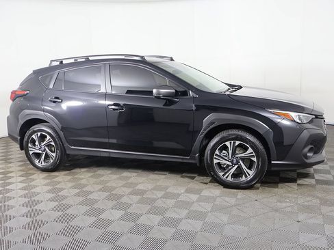 Used 2025 Subaru Crosstrek 2.5i Premium AWD/4WD image 17