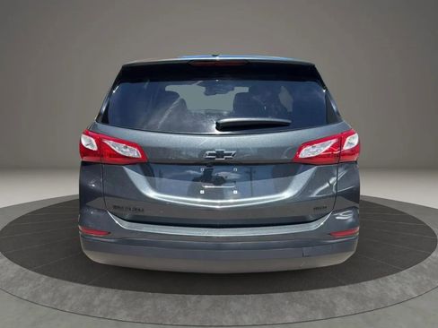Used 2020 Chevrolet Equinox LS w/ LS Convenience Package image 6
