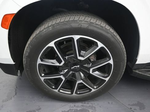 Used 2023 Chevrolet Tahoe RST w/ Luxury Package RWD image 9