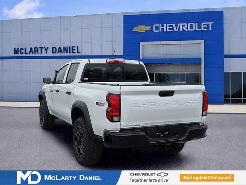 New 2026 Chevrolet Colorado Trail Boss AWD/4WD image 4
