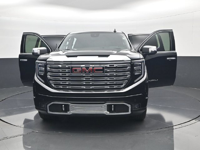 Used 2024 GMC Sierra 1500 Denali AWD/4WD image 31
