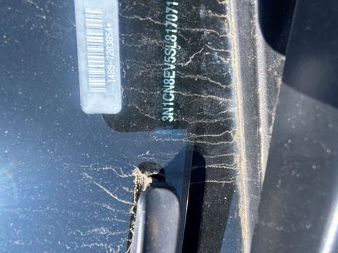 Used 2025 Nissan Versa SV image 9