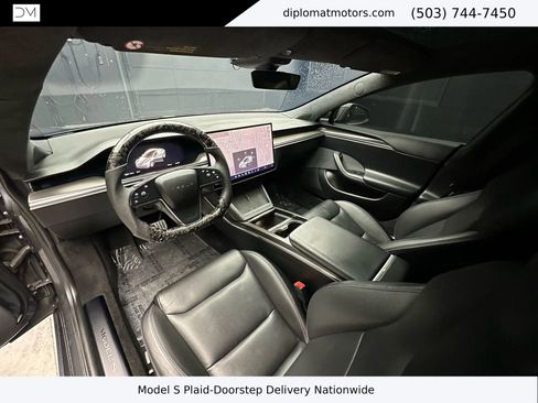 Used 2022 Tesla Model S Plaid image 16